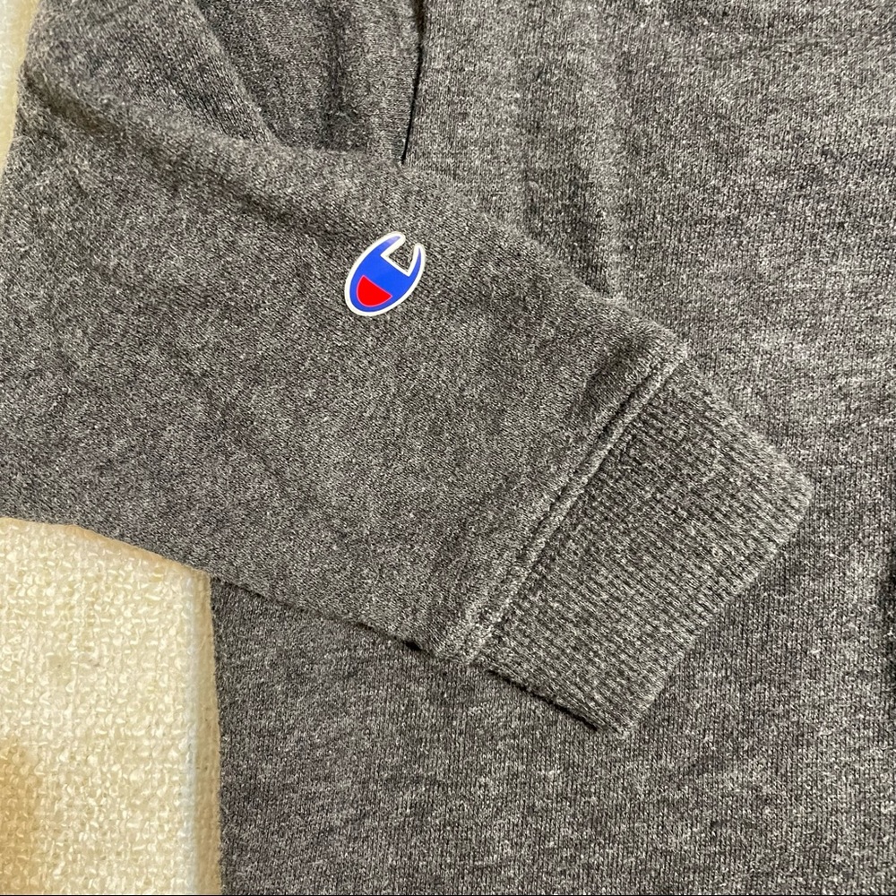 Champion Crewneck Sweatshirt - Picture 4 of 8